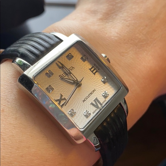 Bulova Accutron watch main image 9
